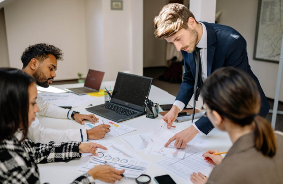 Top Skills to Use Financial Planning Tools Effectively